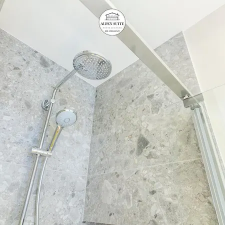 Bed & Breakfast Alpen 3*